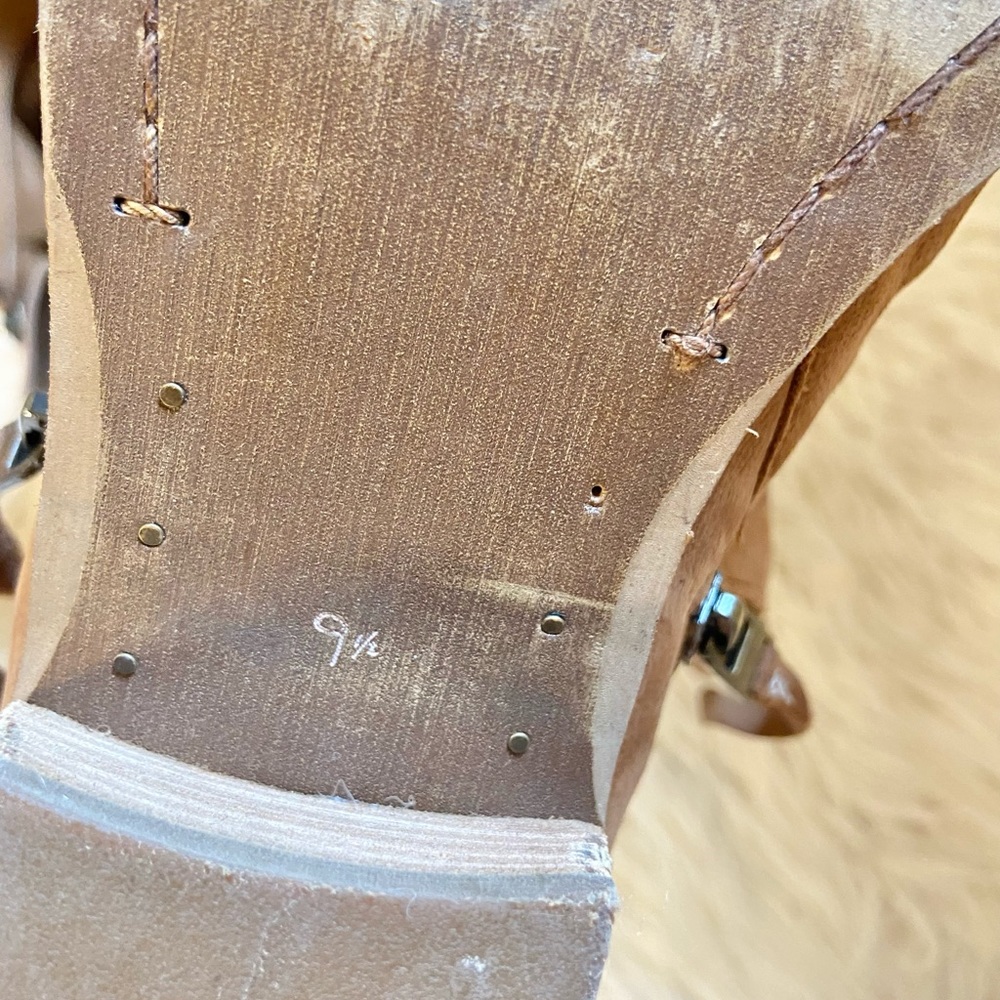 Camel Packer Booties - Picture 8 of 8